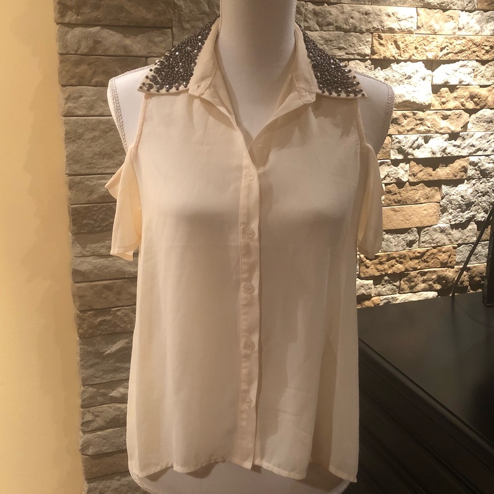 Cream blouse with studded collar